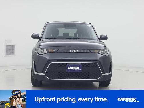 Gray 2025 Kia Soul LX