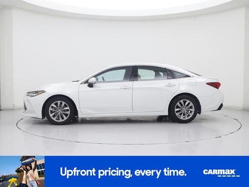 2022 Toyota Avalon XLE