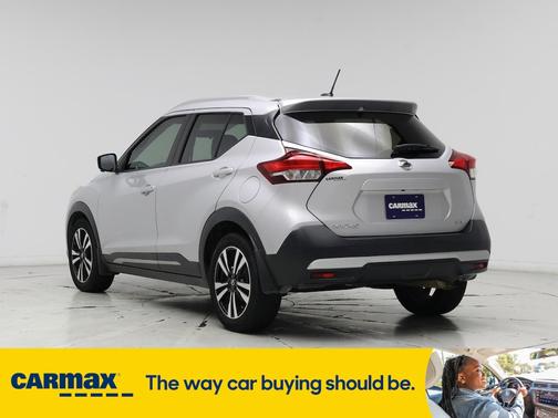 2019 Nissan Kicks SR