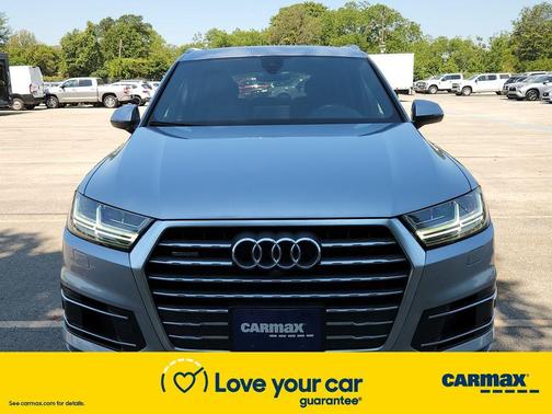 Photo 2 of 30 of 2018 Audi Q7 2.0T Premium Plus