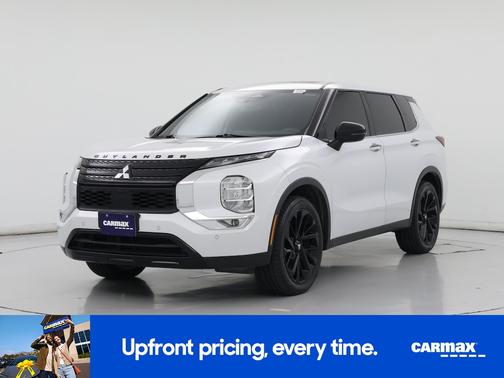 2022 Mitsubishi Outlander Black Edition