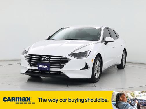 2022 Hyundai SONATA SE
