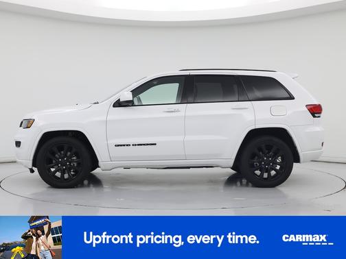 White 2019 Jeep Grand Cherokee Altitude