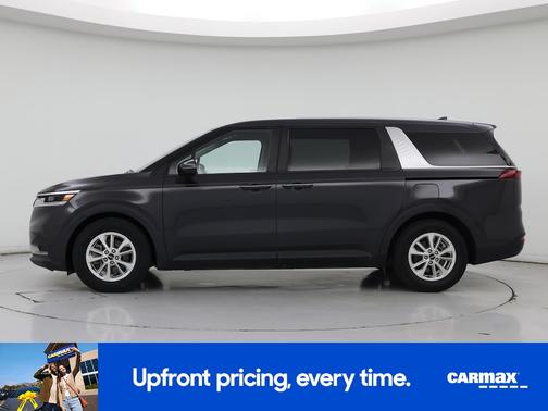 2022 Kia Carnival LX