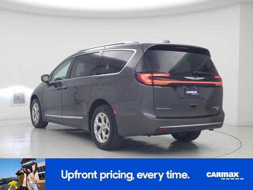 Gray 2021 Chrysler Pacifica Limited