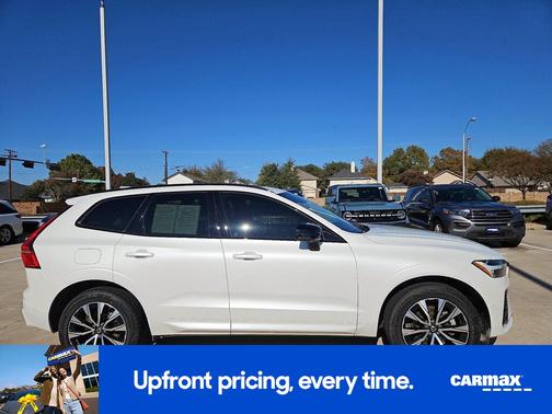 2024 Volvo XC60 B5 Plus Dark Theme