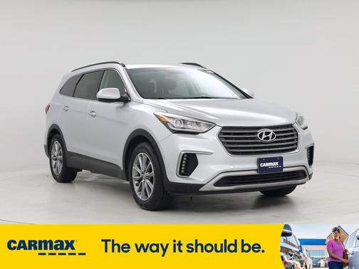 2017 Hyundai SANTA FE SE