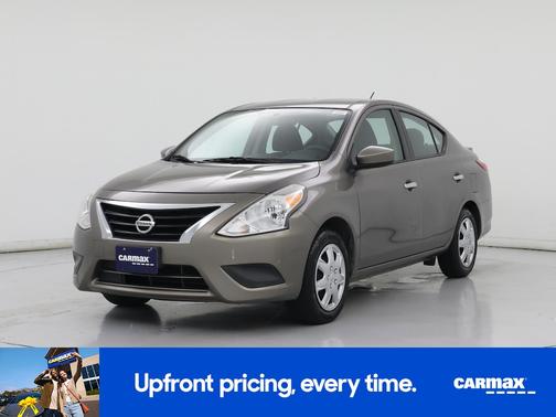 2016 Nissan Versa SV