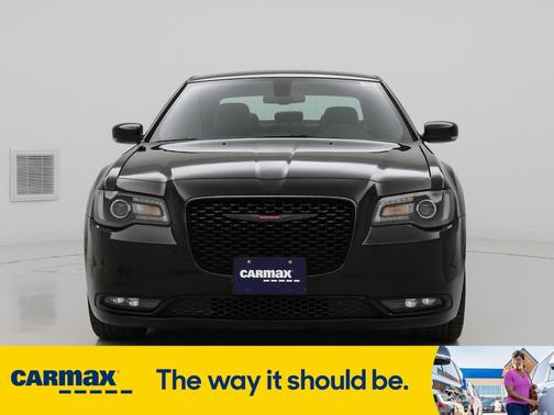 2022 Chrysler 300 S
