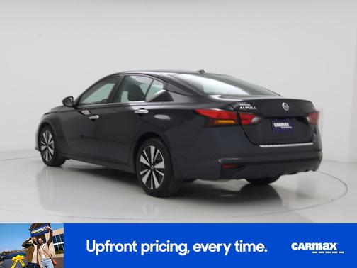 2022 Nissan Altima SV