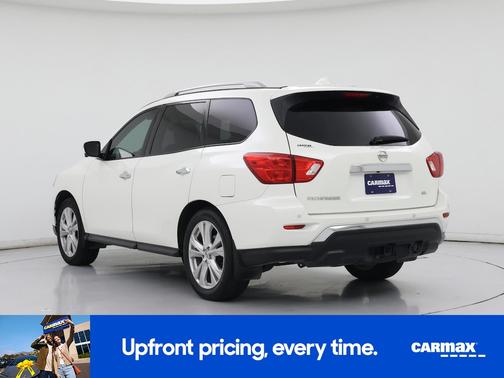 2019 Nissan Pathfinder SL