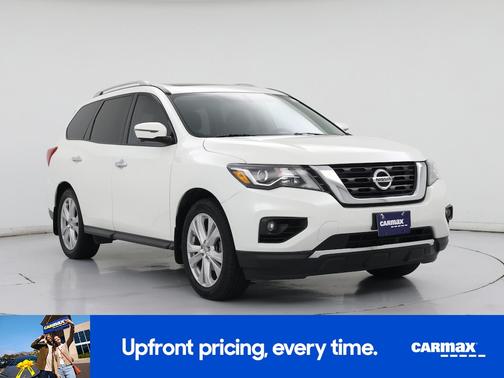 2019 Nissan Pathfinder SL