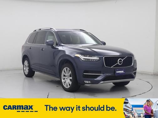 2019 Volvo XC90 T6 Momentum