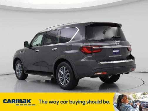 2023 INFINITI QX80 Luxe