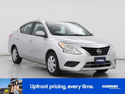 2018 Nissan Versa SV