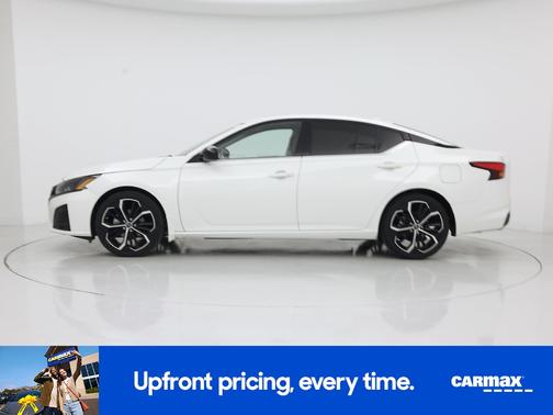 2023 Nissan Altima SR
