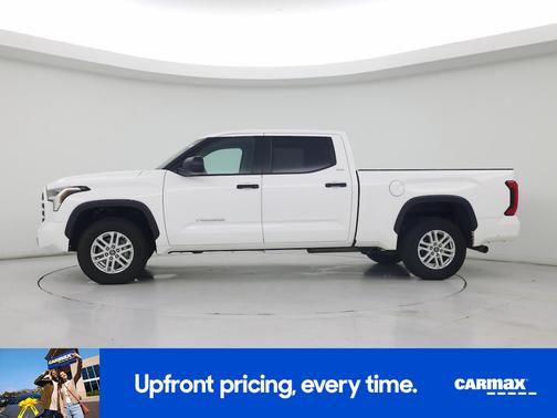 White 2024 Toyota Tundra SR5