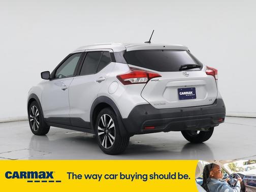2020 Nissan Kicks SV
