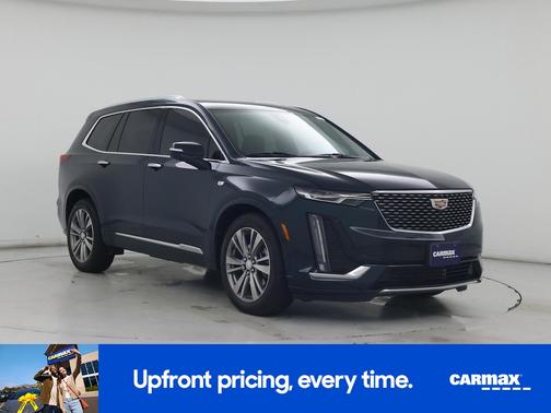 Green 2024 Cadillac XT6 Premium Luxury