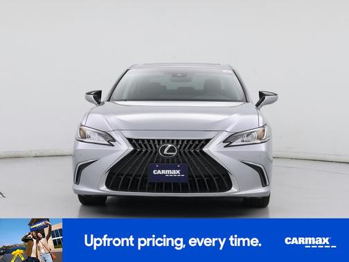 2023 Lexus ES 300h Luxury