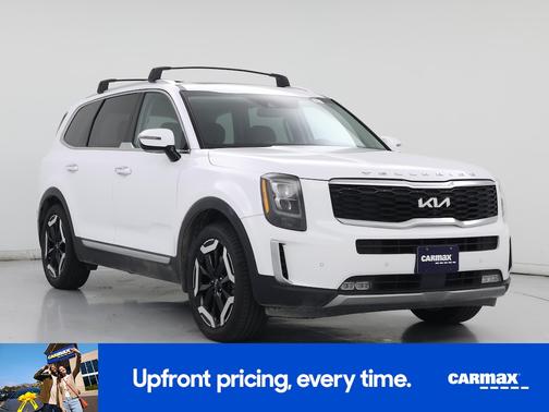White 2022 Kia Telluride SX
