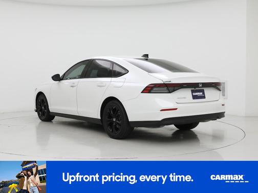 White 2025 Honda Accord SE