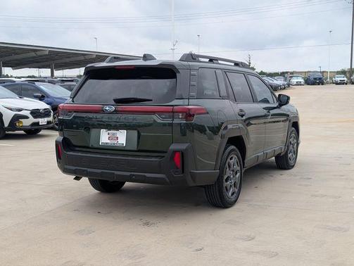 Deep Emerald Green 2026 Subaru Outback Premium