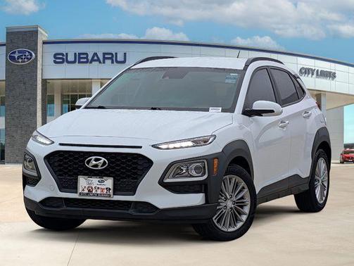 White 2020 Hyundai KONA SEL