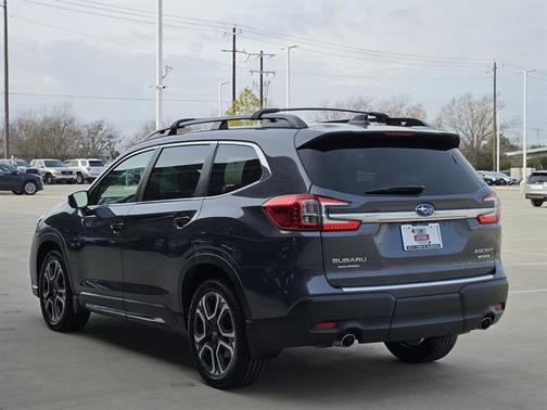 2023 Subaru Ascent Limited 8-Passenger