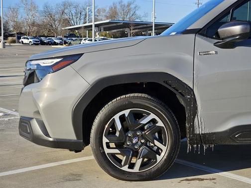 2025 Subaru Forester Hybrid Premium