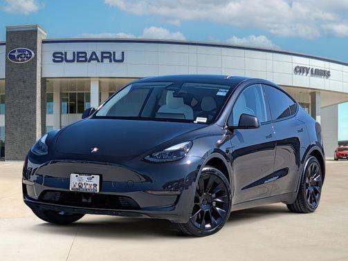 Gray 2024 Tesla Model Y Long Range