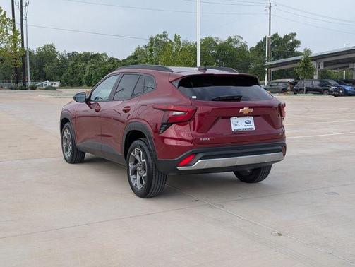 Crimson 2025 Chevrolet Trax LT