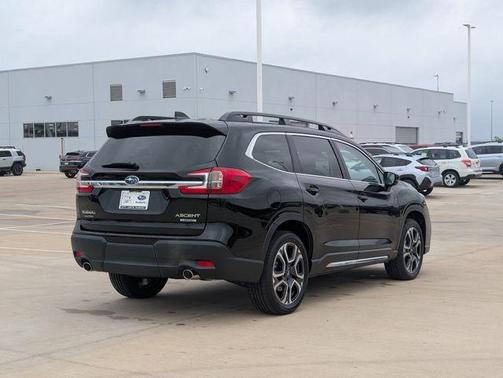 Crystal Black Silica 2026 Subaru Ascent Limited