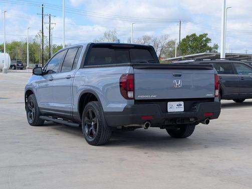 2023 Honda Ridgeline Black Edition