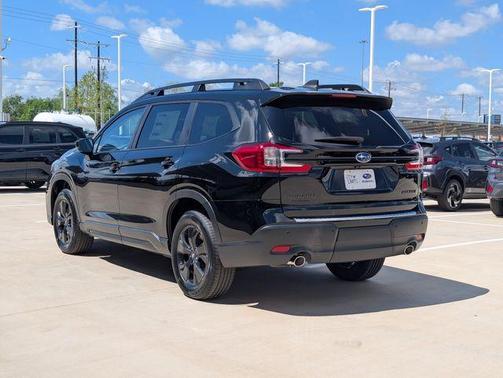 Black / Silver 2026 Subaru Ascent Premium