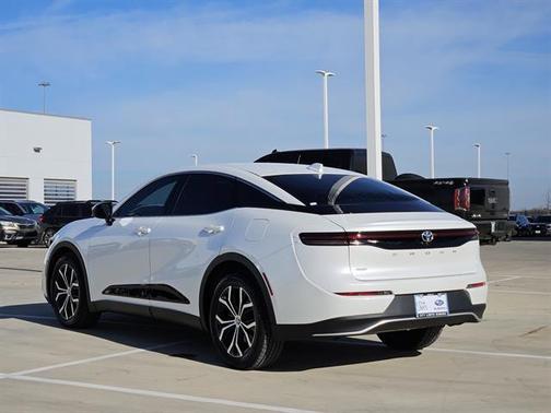 2023 Toyota Crown XLE