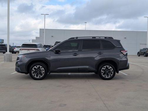 Gray Metallic 2025 Subaru Forester