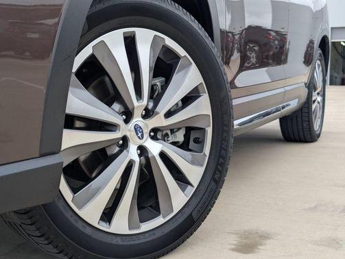 Cinnamon Brown Pearl 2020 Subaru Ascent Limited 8-Passenger
