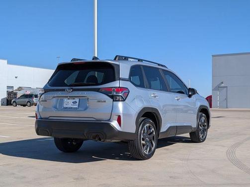 2025 Subaru Forester Hybrid 