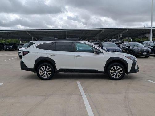 Crystal White Pearl 2024 Subaru Outback Premium