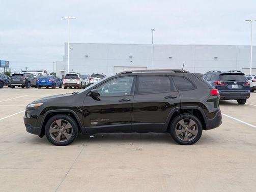 Recon Green Clearcoat 2016 Jeep Cherokee Latitude