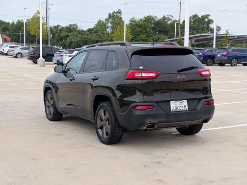 Recon Green Clearcoat 2016 Jeep Cherokee Latitude