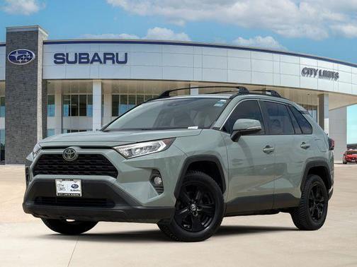 Lunar 2019 Toyota RAV4 XLE