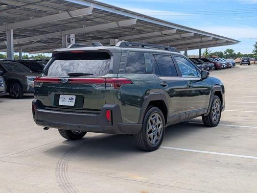 Deep Emerald Green 2026 Subaru Outback Premium