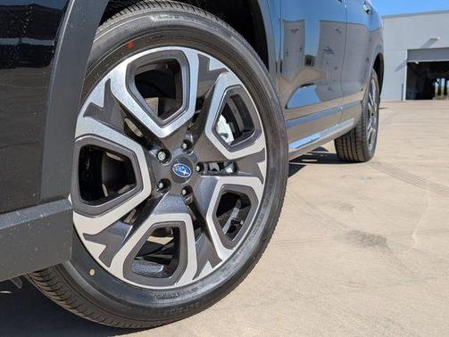 Black / Silver 2026 Subaru Ascent Touring