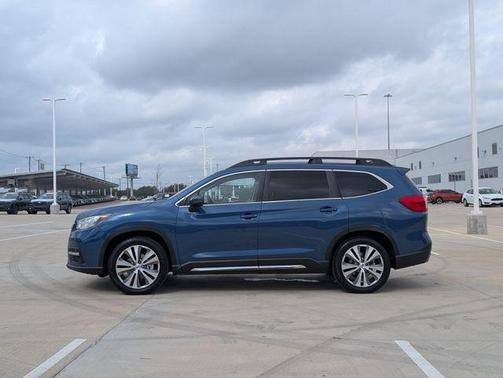 2022 Subaru Ascent Limited 8-Passenger