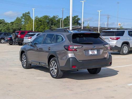 Brilliant Bronze Metallic 2024 Subaru Outback Premium