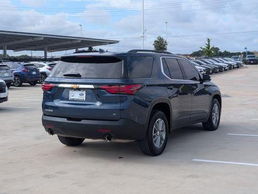 Blue Metallic 2023 Chevrolet Traverse LT Leather
