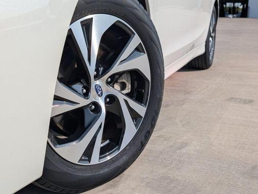 Crystal White Pearl 2024 Subaru Legacy Premium