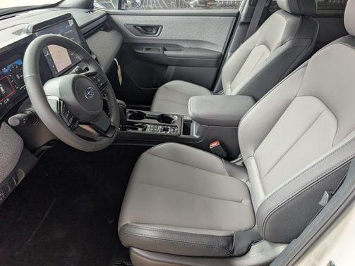 Crystal White Pearl 2026 Subaru Outback Premium